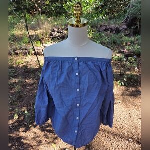 Merona Blue 3/4 Sleeve Buttoned Blouse